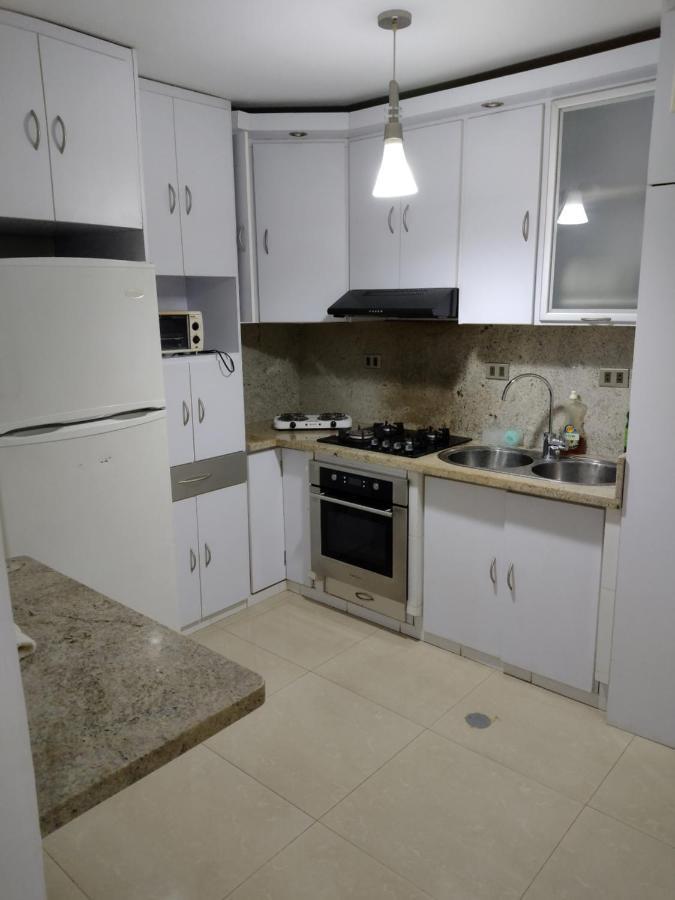 Apartamento Frente Al Aeropuerto De Maiquetía Esterno foto