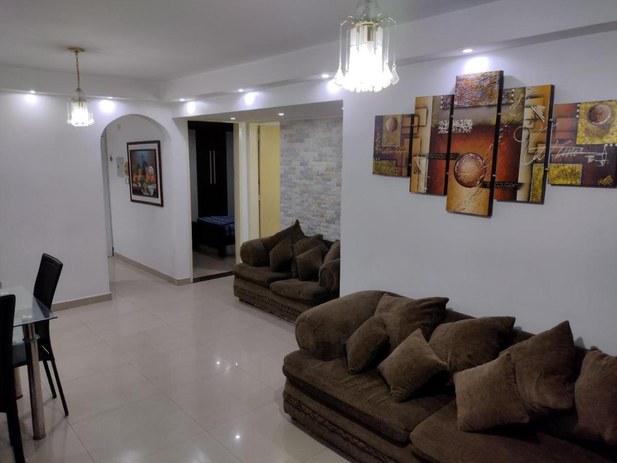 Apartamento Frente Al Aeropuerto De Maiquetía Esterno foto