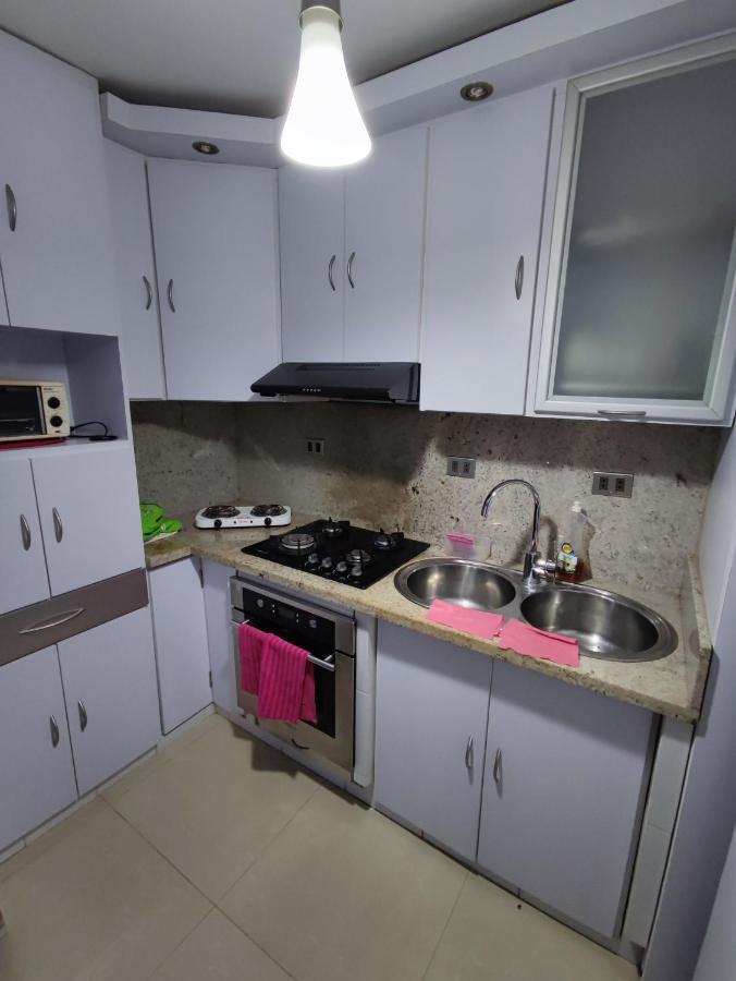 Apartamento Frente Al Aeropuerto De Maiquetía Esterno foto